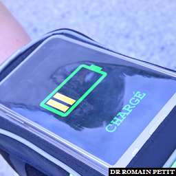 Illustration de la référence Incrustation FX sur smartphone 